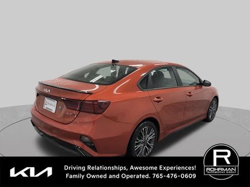 Used 2023 Kia Forte GT-Line w/ GT-Line Premium Package FWD image 5