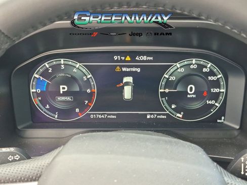 Used 2024 Mitsubishi Outlander SE AWD/4WD image 26