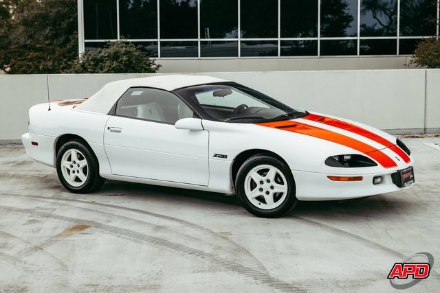 Used 1997 Chevrolet Camaro Z28 w/ Preferred Equipment Group 2 RWD image 7