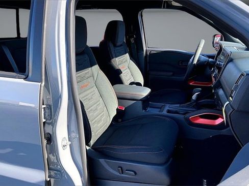 New 2026 Nissan Frontier Pro-X image 11