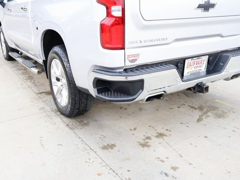 Used 2022 Chevrolet Silverado 1500 LTZ image 29