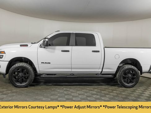Used 2025 RAM 2500 Big Horn AWD/4WD image 23