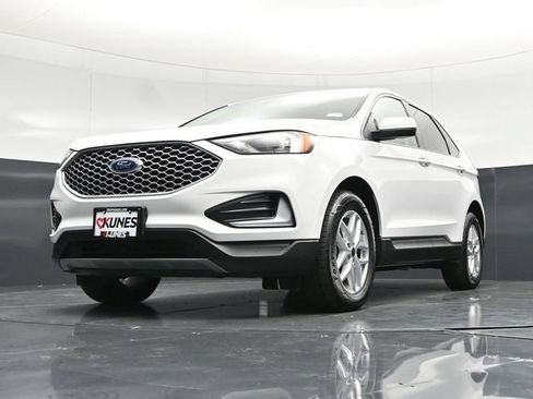 Used 2024 Ford Edge SEL AWD/4WD image 56