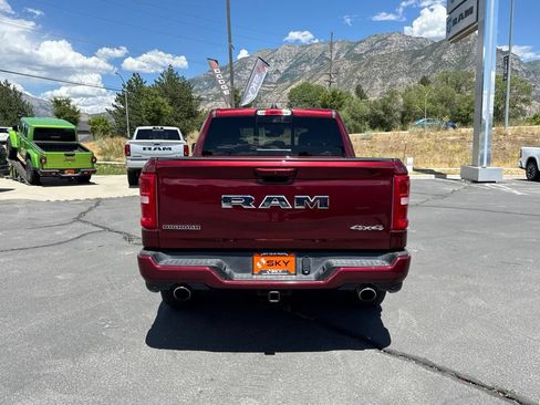 Used 2025 RAM 1500 Big Horn AWD/4WD image 6