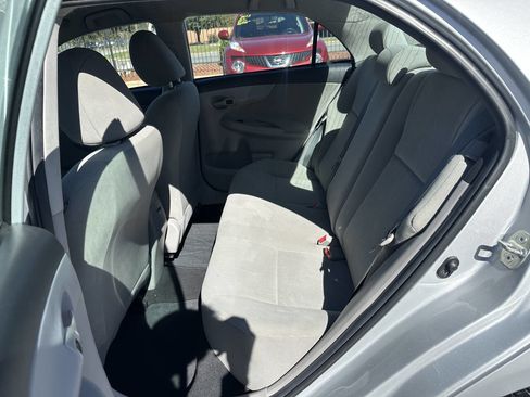 Used 2013 Toyota Corolla L image 13