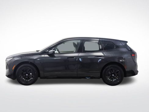 Used 2026 BMW iX xDrive60 w/ Premium Package AWD/4WD image 2