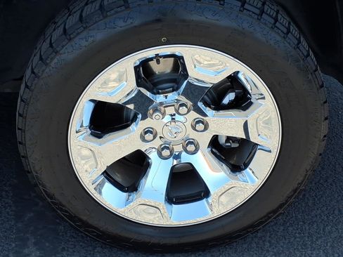 Used 2022 RAM 1500 Big Horn RWD image 13
