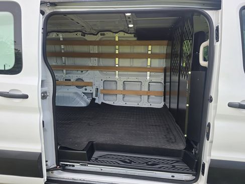 Used 2025 Ford Transit 250 Low Roof w/ Exterior Upgrade Package RWD image 10