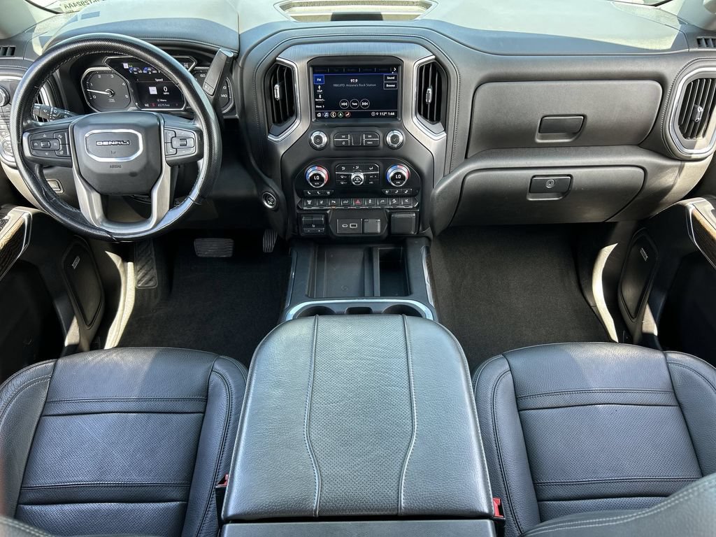 Used 2023 GMC Sierra 2500 Denali w/ Denali Black Diamond Edition AWD/4WD image 21