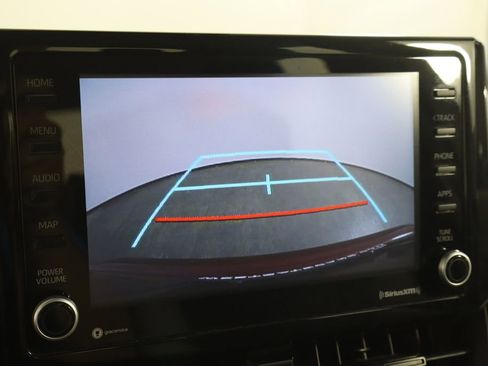 Used 2022 Toyota Corolla LE FWD image 35