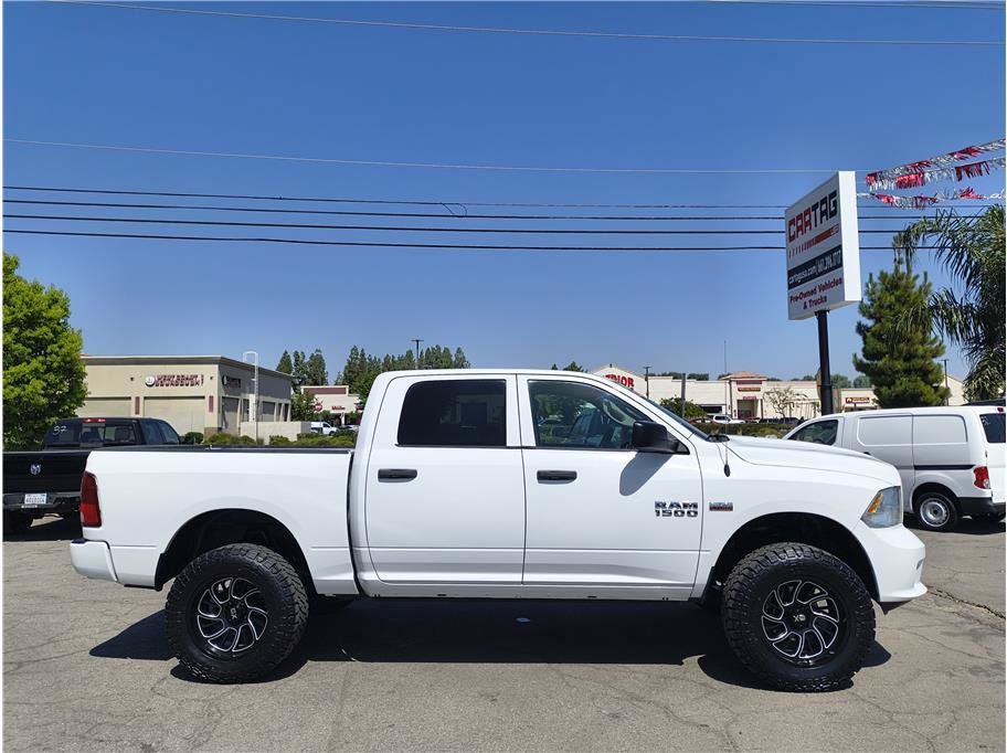 Used 2016 RAM 1500 Express RWD image 4