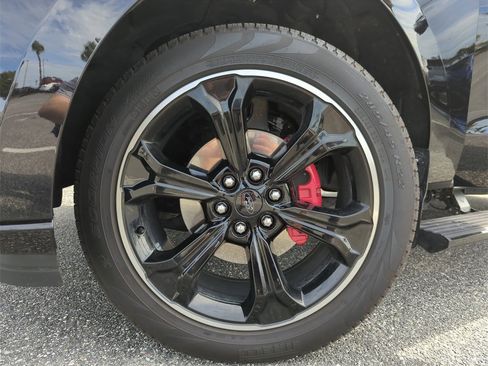 Used 2024 Ford Expedition Limited image 47