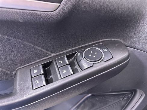 Used 2022 Ford Escape SE w/ SE Sport Appearance Package image 24