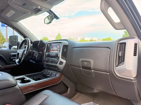 Used 2015 GMC Sierra 1500 SLT w/ SLT Crew Cab Value Package AWD/4WD image 27