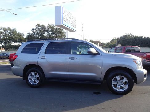 Used 2012 Toyota Sequoia SR5 image 1