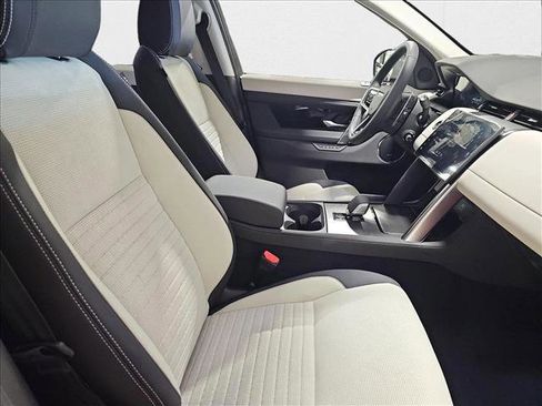 New 2025 Land Rover Discovery Sport S image 10