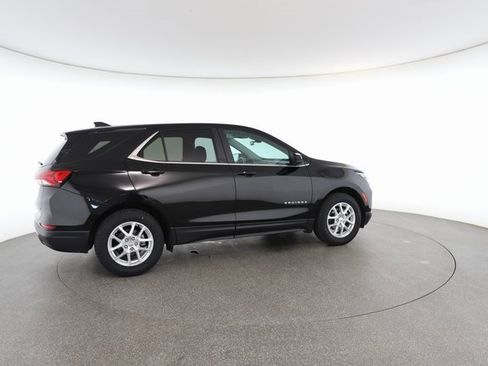 Used 2024 Chevrolet Equinox LT w/ LPO, Floor Liner Package image 19