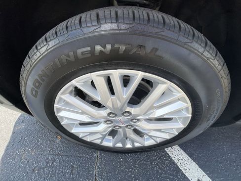 Used 2024 GMC Acadia Elevation w/ Super Cruise Package FWD image 32