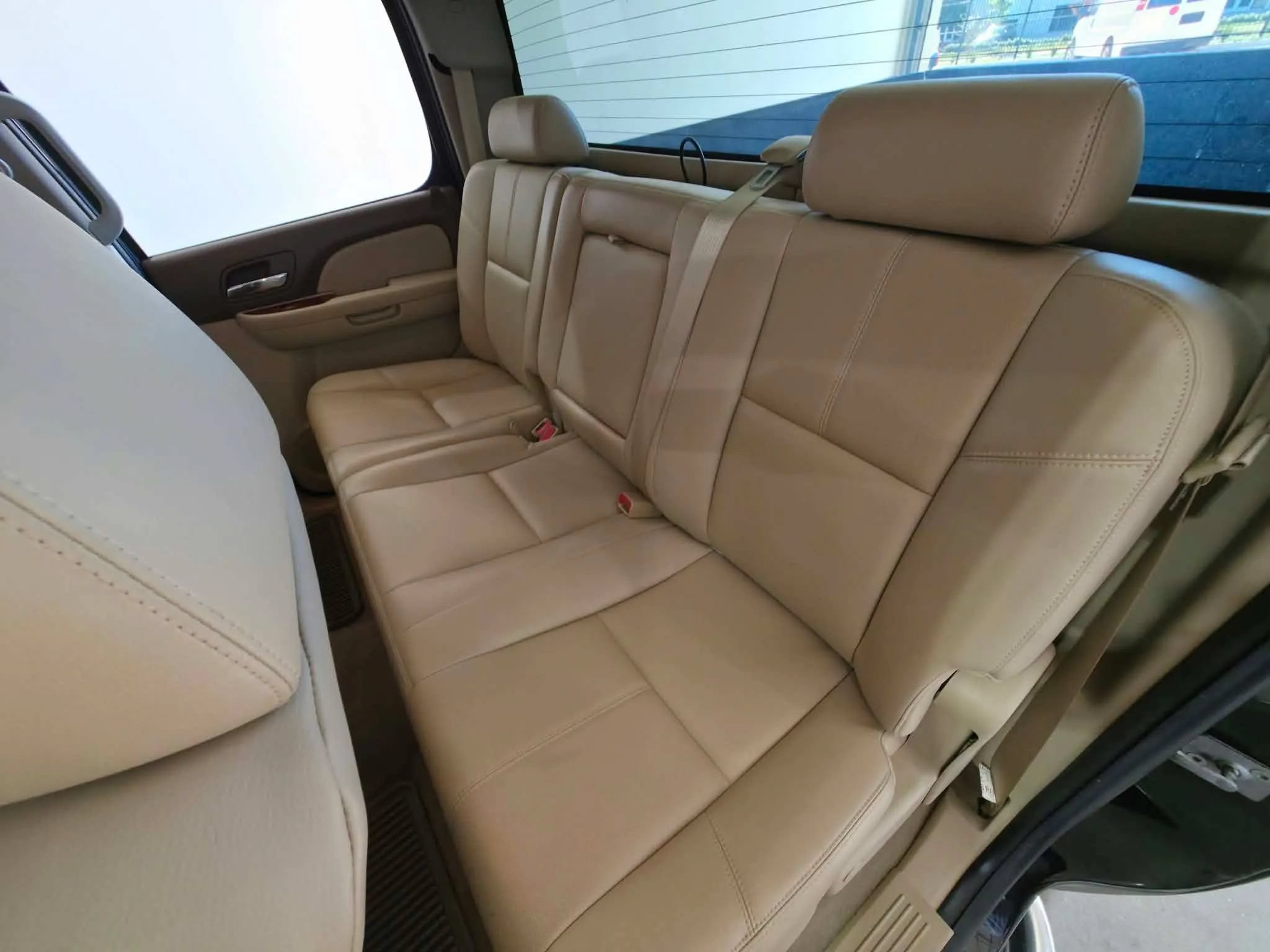 Used 2012 GMC Sierra 1500 SLT w/ SLT Convenience Package AWD/4WD image 11