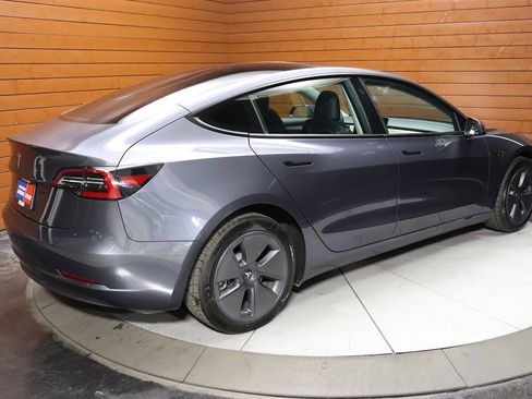 Used 2023 Tesla Model 3 Standard Range image 52