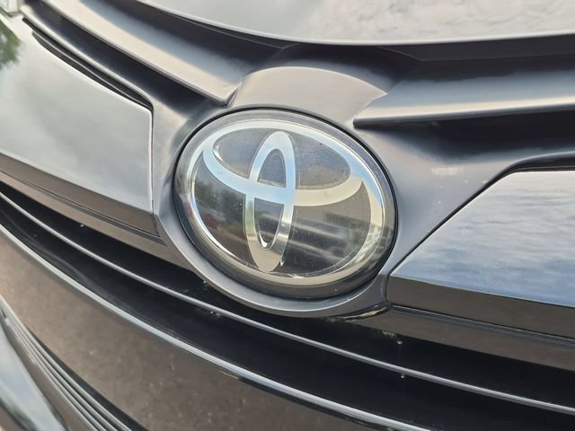 Used 2019 Toyota Corolla LE FWD image 31