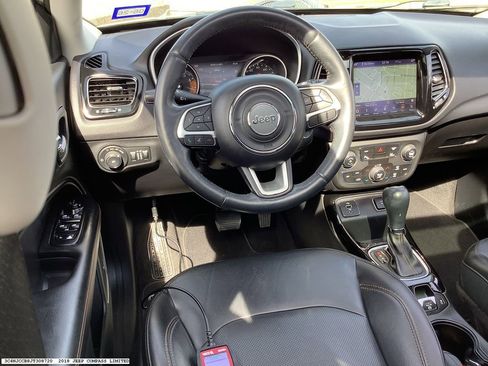 Used 2018 Jeep Compass Limited w/ Navigation Group image 10