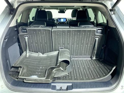 Used 2021 Toyota Highlander Platinum image 33
