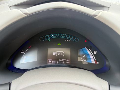 Used 2015 Nissan Leaf SV w/ LED & Quick Charge Package image 19