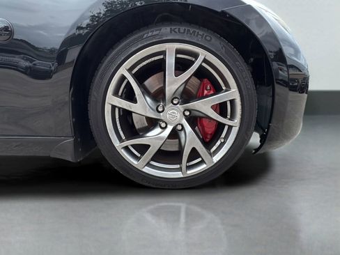 Used 2014 Nissan 370Z Touring w/ Sport Package RWD image 29