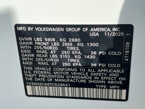 New 2026 Volkswagen Atlas SE image 31