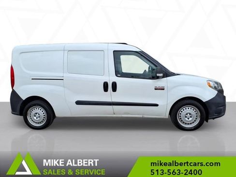 Used 2018 RAM ProMaster City Tradesman FWD image 9