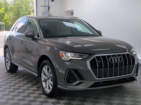 Used 2024 Audi Q3 2.0T Premium AWD/4WD image 7