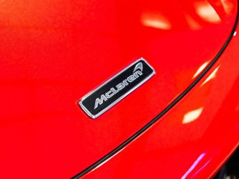 Used 2021 McLaren 765LT image 42