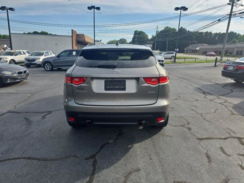 Used 2020 Jaguar F-PACE Prestige AWD/4WD image 7