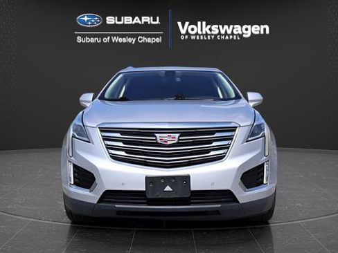 Used 2018 Cadillac XT5 Premium Luxury FWD image 3