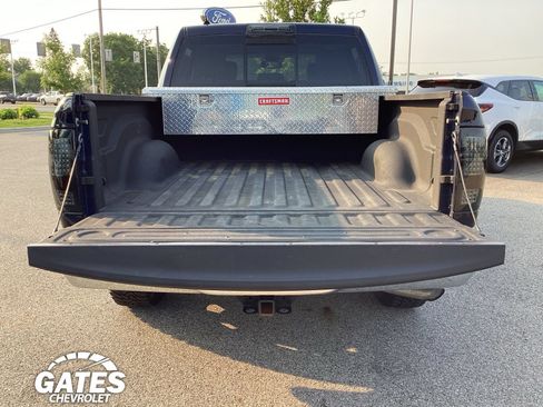 Used 2017 RAM 1500 Big Horn AWD/4WD image 9