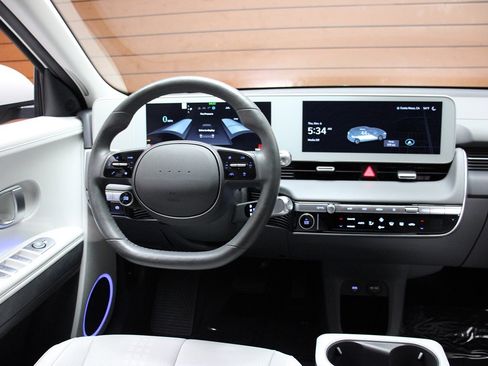 Used 2023 Hyundai Ioniq 5 SEL w/ Cargo Package image 39