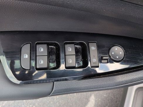 Used 2023 Kia Sportage X-Line AWD/4WD image 16