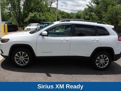 Used 2019 Jeep Cherokee Latitude Plus w/ Comfort/Convenience Group AWD/4WD image 12