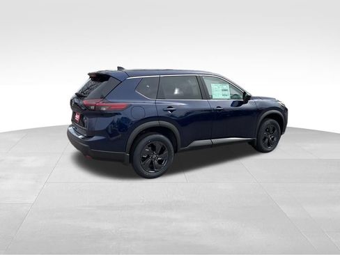 New 2026 Nissan Rogue SV image 4