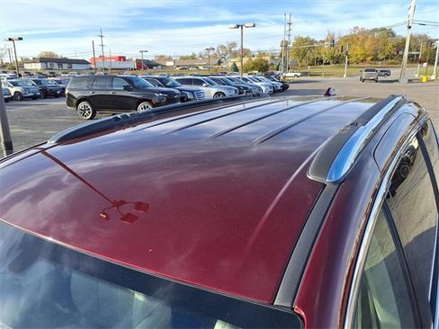 Used 2021 Chrysler Pacifica Touring-L image 32