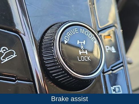Used 2023 Kia Sportage EX AWD/4WD image 10