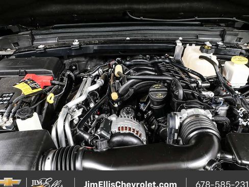 Used 2022 Jeep Gladiator Mojave w/ Trailer Tow Package AWD/4WD image 31