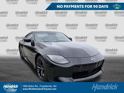 Used 2025 Nissan Z Performance w/ Floor Mat Package image 1