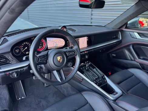 Certified 2022 Porsche 911 Turbo S AWD/4WD image 4