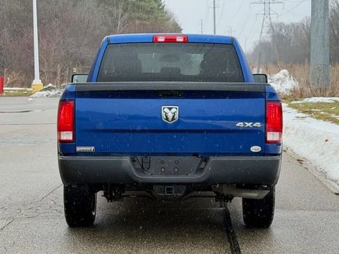 Used 2019 RAM 1500 Express image 10