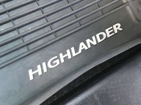 Used 2019 Toyota Highlander Limited AWD/4WD image 35