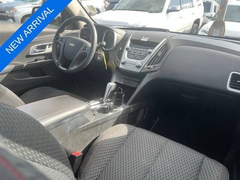 Used 2012 Chevrolet Equinox LS AWD/4WD image 6
