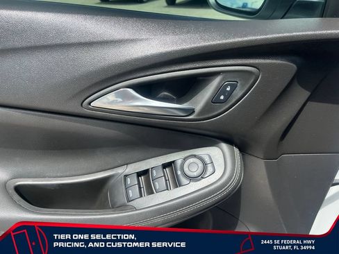 Used 2024 Buick Encore GX Sport Touring w/ Advanced Technology Package FWD image 21