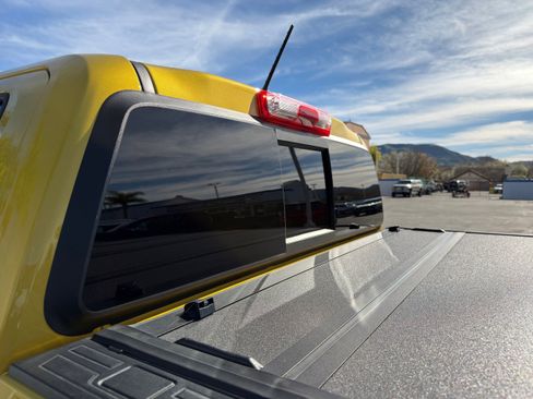 Used 2024 Chevrolet Colorado Trail Boss w/ Advanced Trailering Package image 20